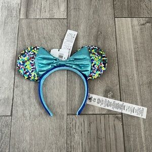 BRAND NEW 2022 Minnie Ears